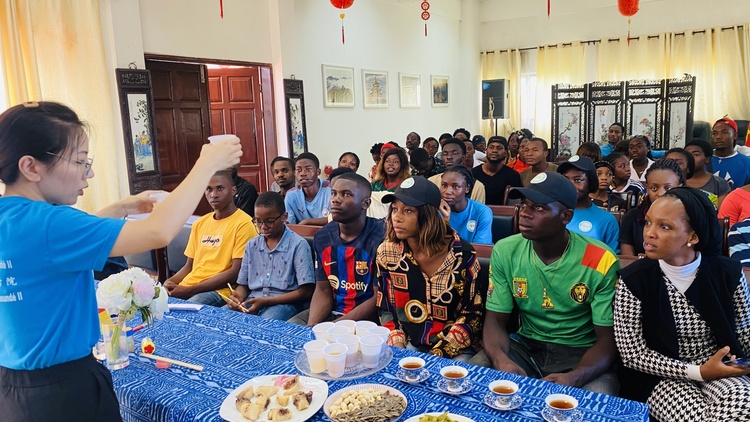 资讯有故事丨“祝所有的中国朋友端午安康！”