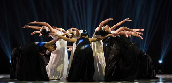 【特色社团在校园】舞动青春 绽放生命之美