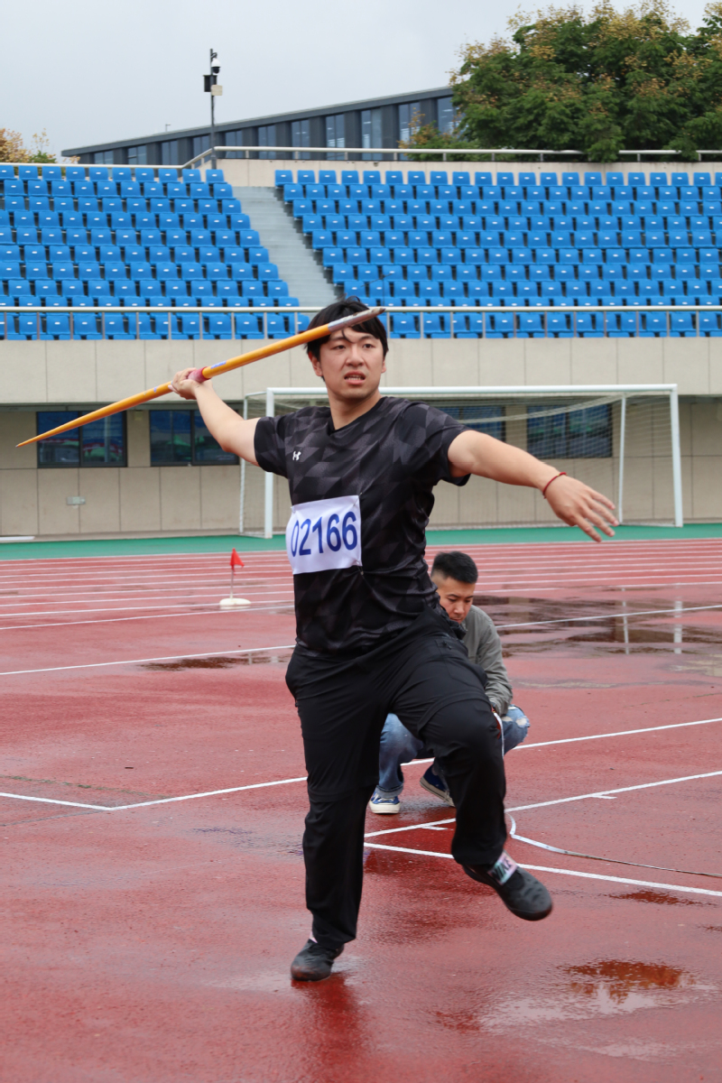 男子乙组标枪决赛现场。浙师大融媒体中心 李梦瑶 摄