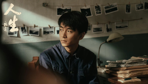 《人生之路》：文学作品影视化改编的新探索